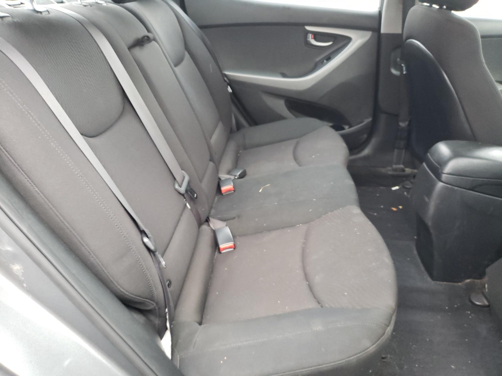 2016 Hyundai Elantra Se - zdjęcie 6