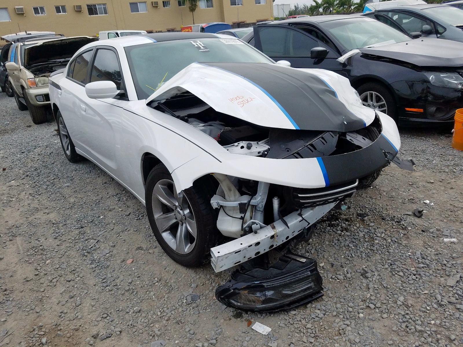 Dodge Charger - zdjęcie 1