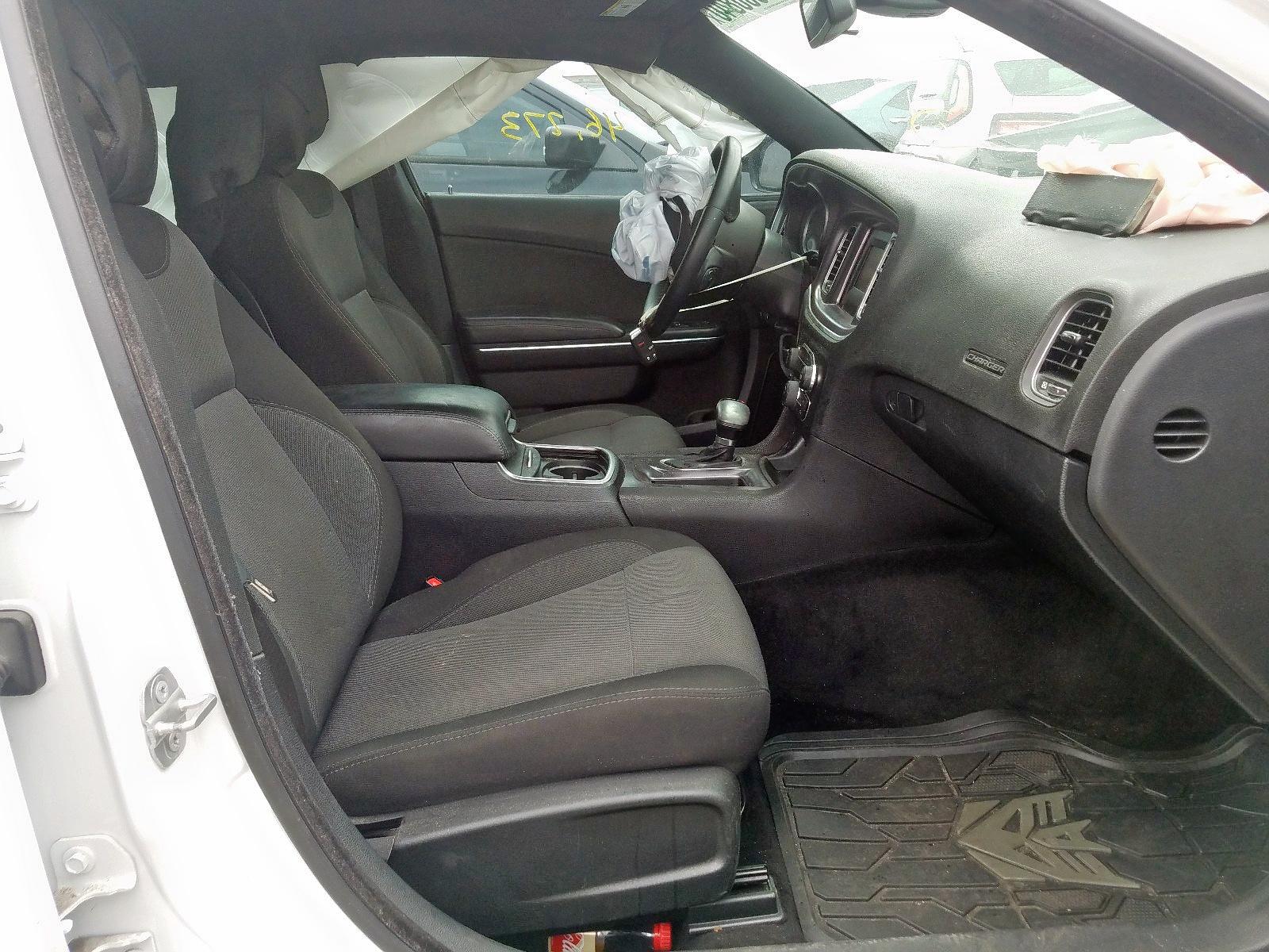 Dodge Charger - zdjęcie 5