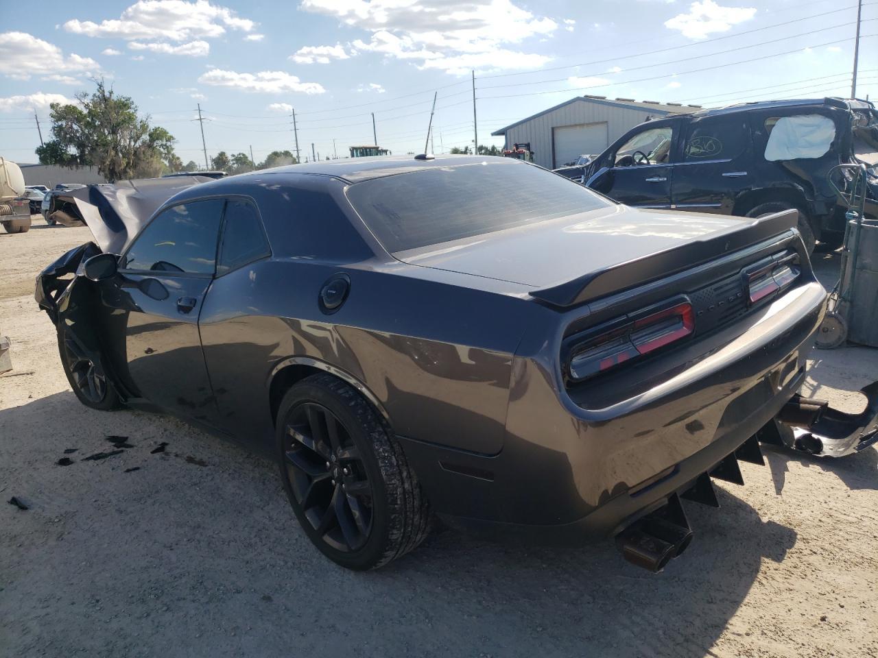 Dodge Challenger - zdjęcie 3