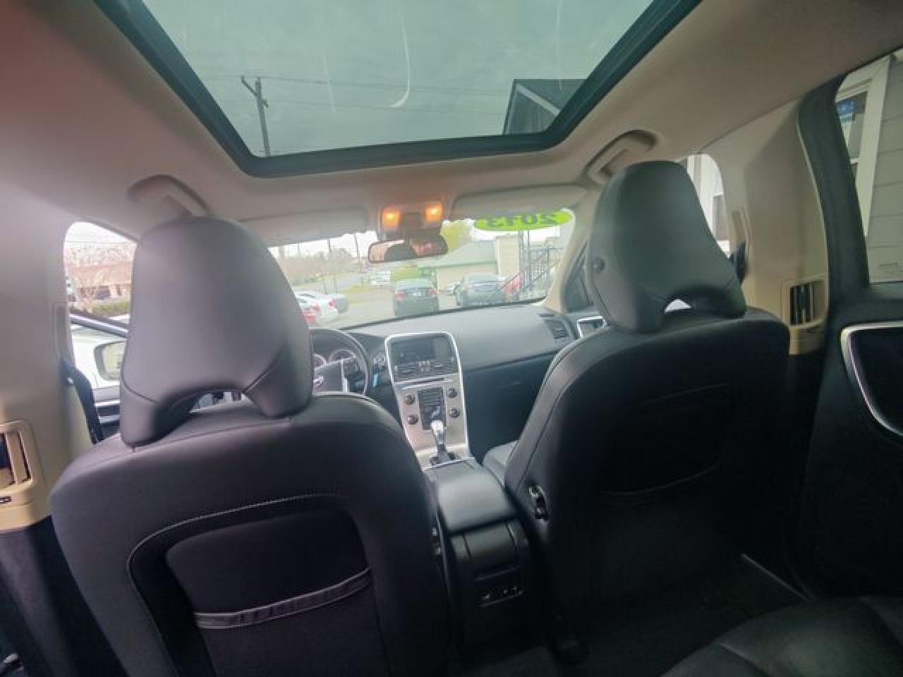 Volvo XC60 - zdjęcie 5