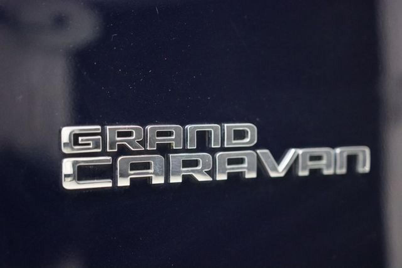 2014 Dodge Grand Caravan Sxt - zdjęcie 17