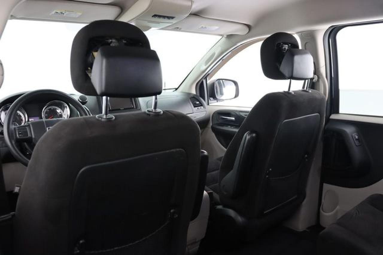 2014 Dodge Grand Caravan Sxt - zdjęcie 39