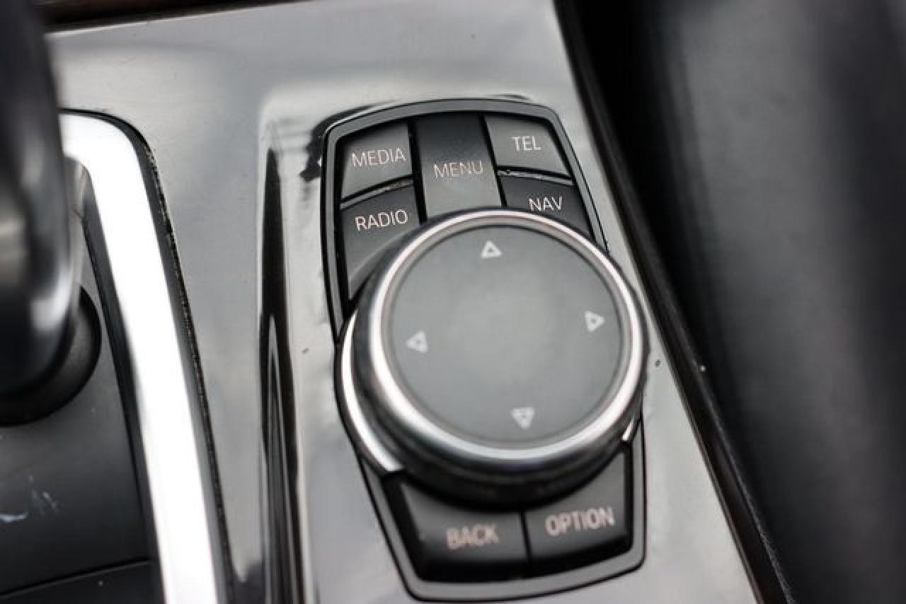 2015 BMW 528 I - zdjęcie 31