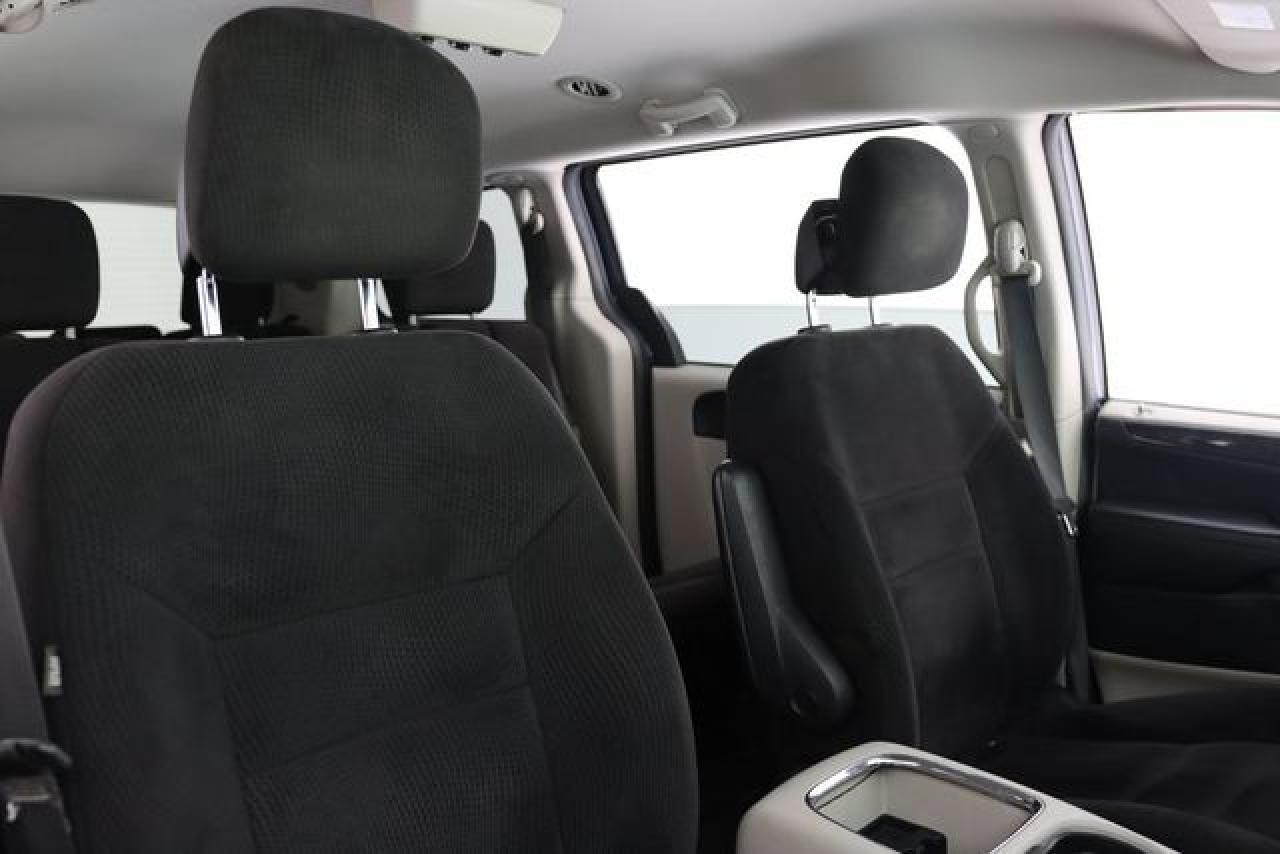 2014 Dodge Grand Caravan Sxt - zdjęcie 42