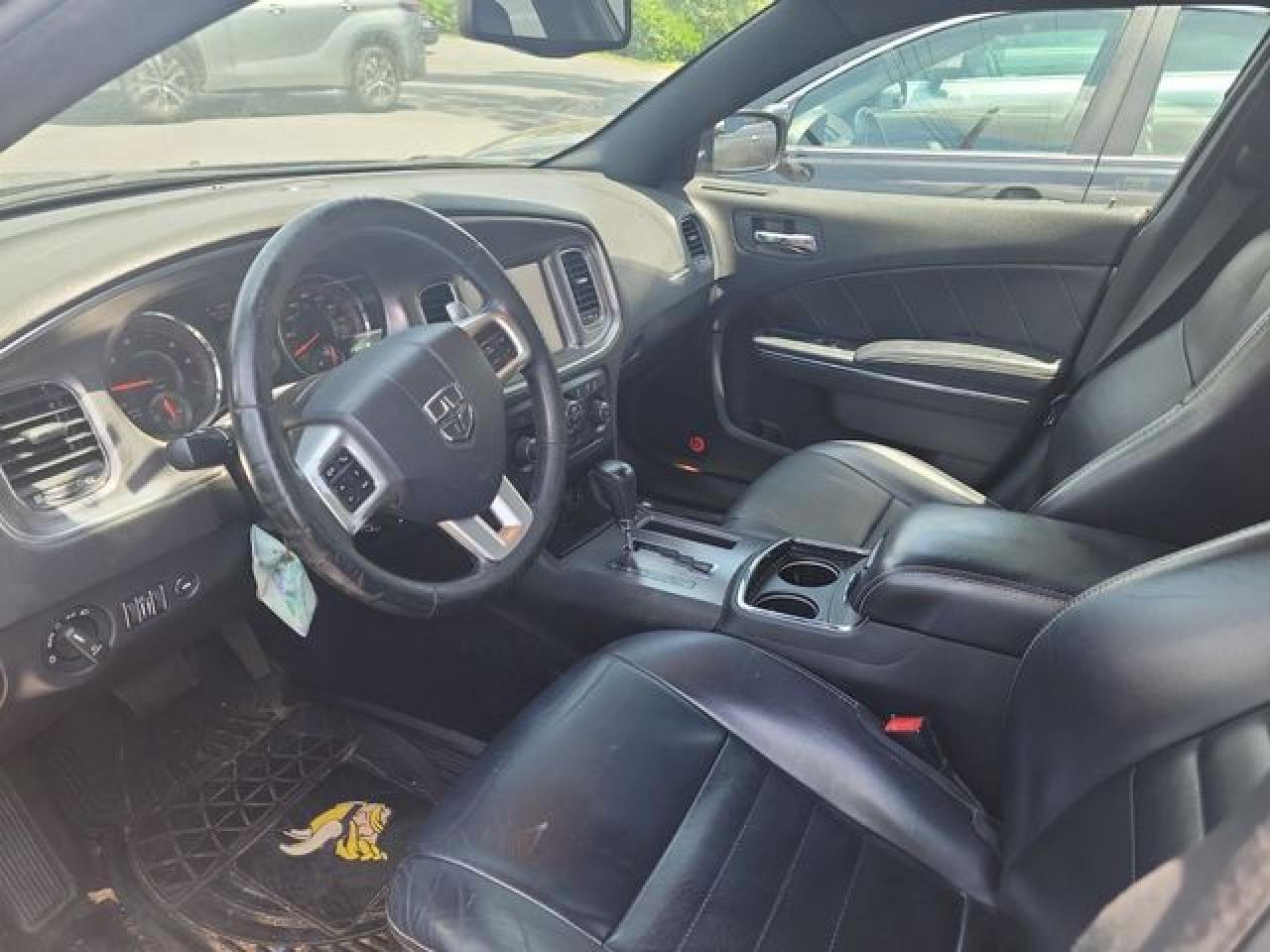2014 Dodge Charger R/T - zdjęcie 13