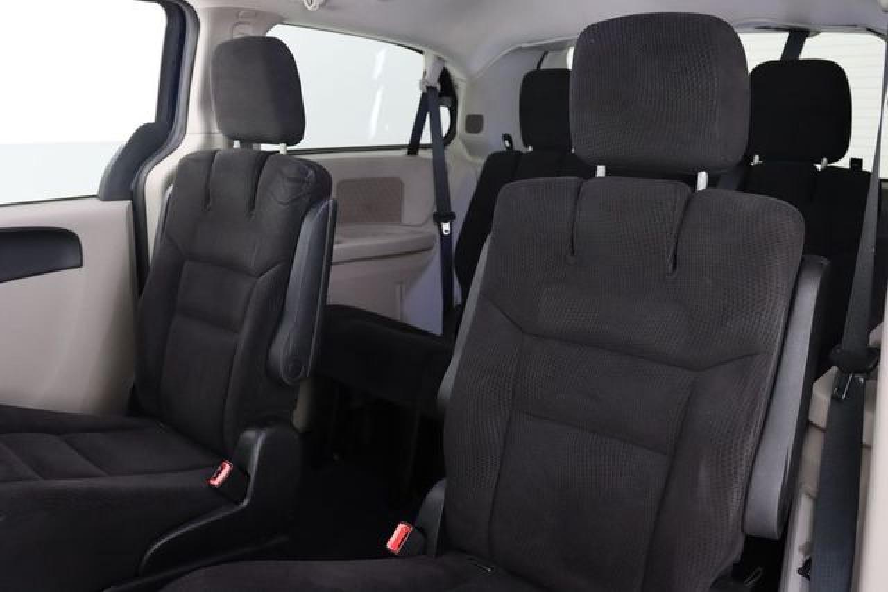 2014 Dodge Grand Caravan Sxt - zdjęcie 47