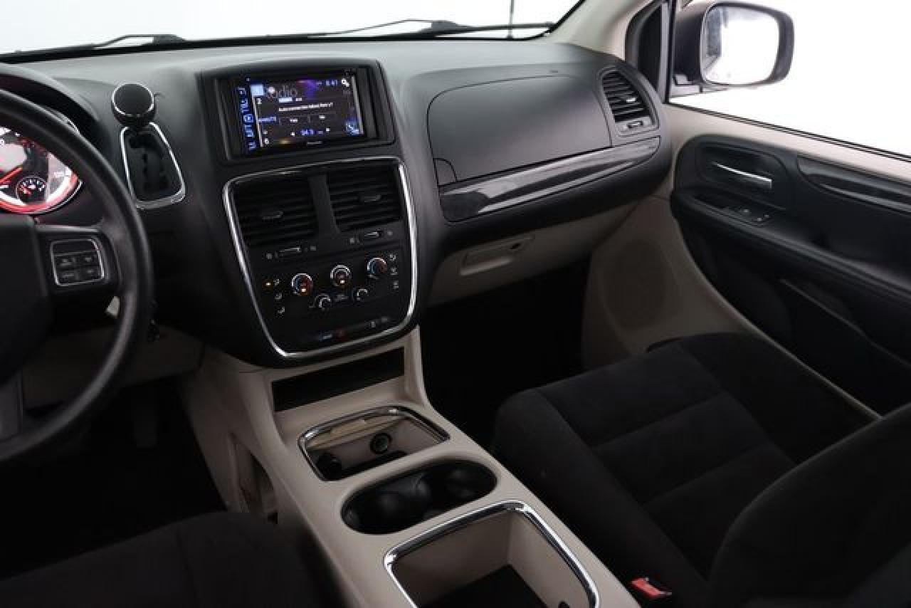 2014 Dodge Grand Caravan Sxt - zdjęcie 26