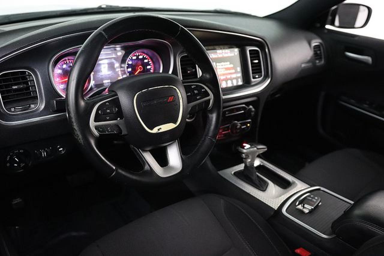 Dodge Charger - zdjęcie 2