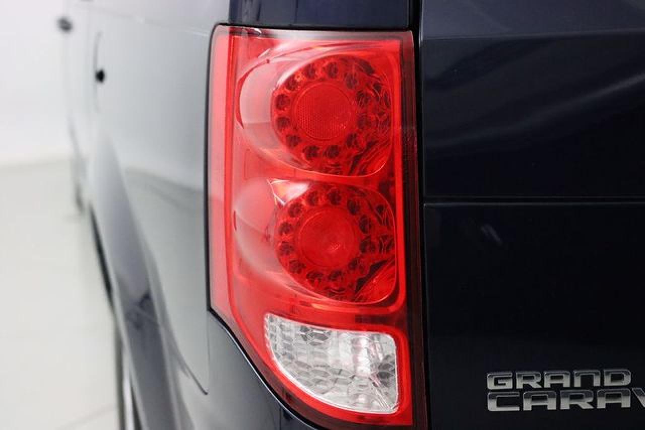 2014 Dodge Grand Caravan Sxt - zdjęcie 14