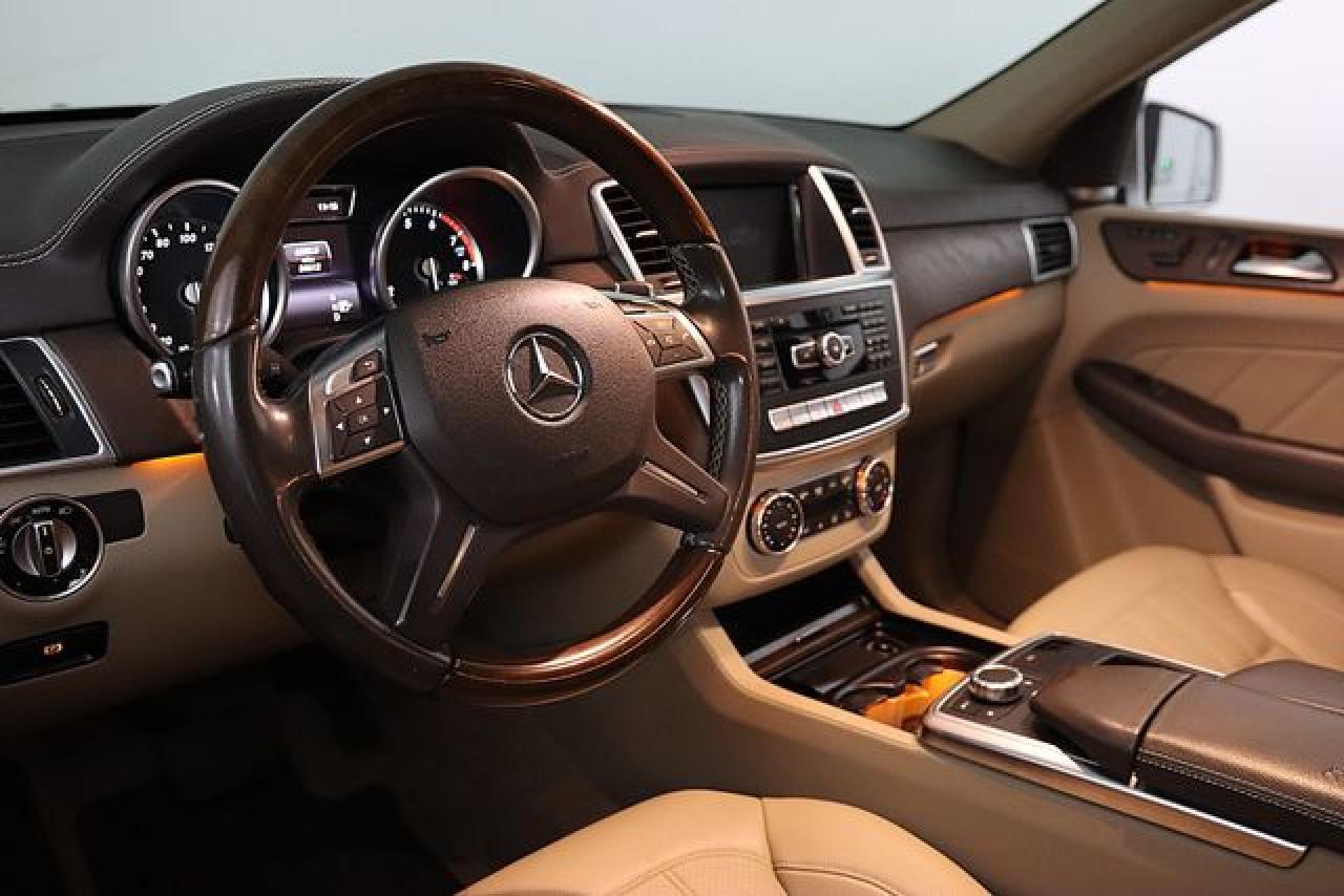 Mercedes-Benz GL - zdjęcie 2