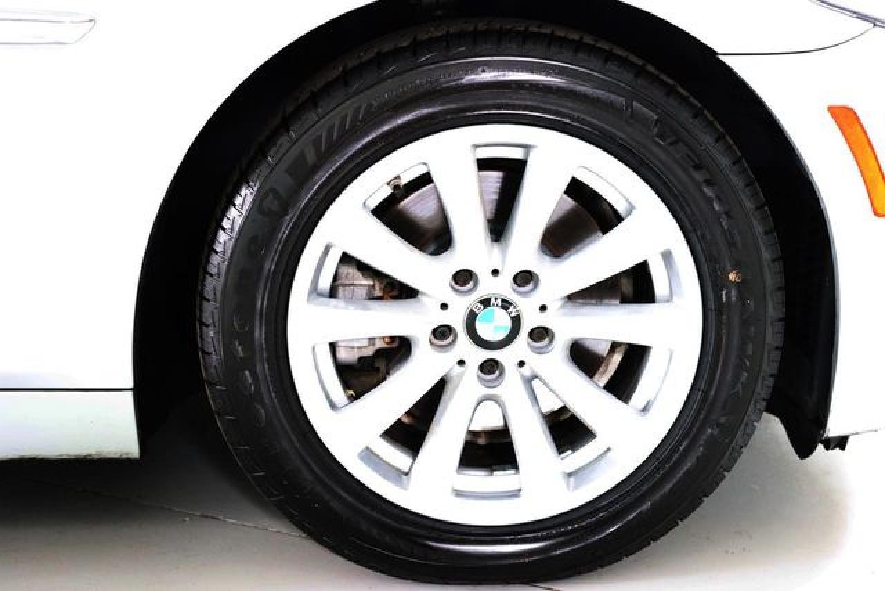 2015 BMW 528 I - zdjęcie 12