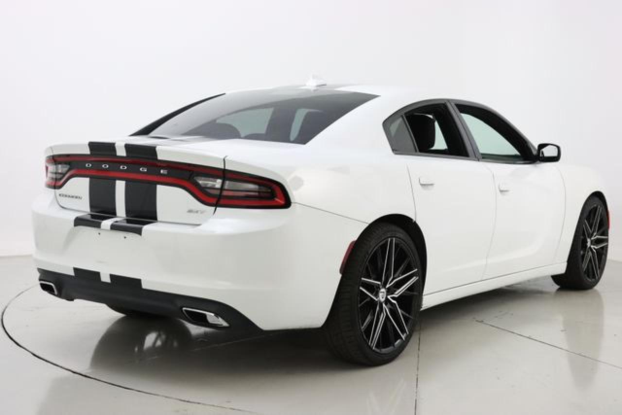 Dodge Charger - zdjęcie 5