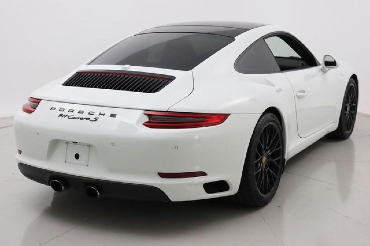 Porsche 911 Coupe - zdjęcie 5