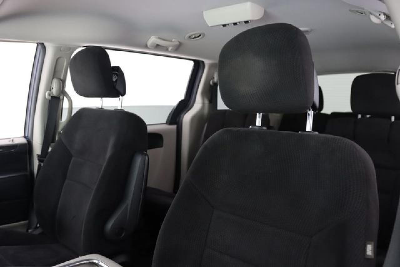 Dodge Grand Caravan - zdjęcie 3