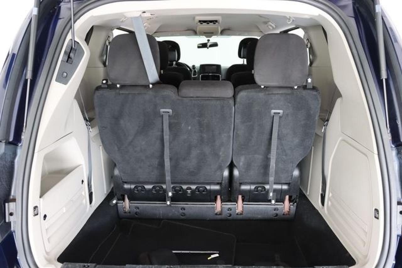 2014 Dodge Grand Caravan Sxt - zdjęcie 37