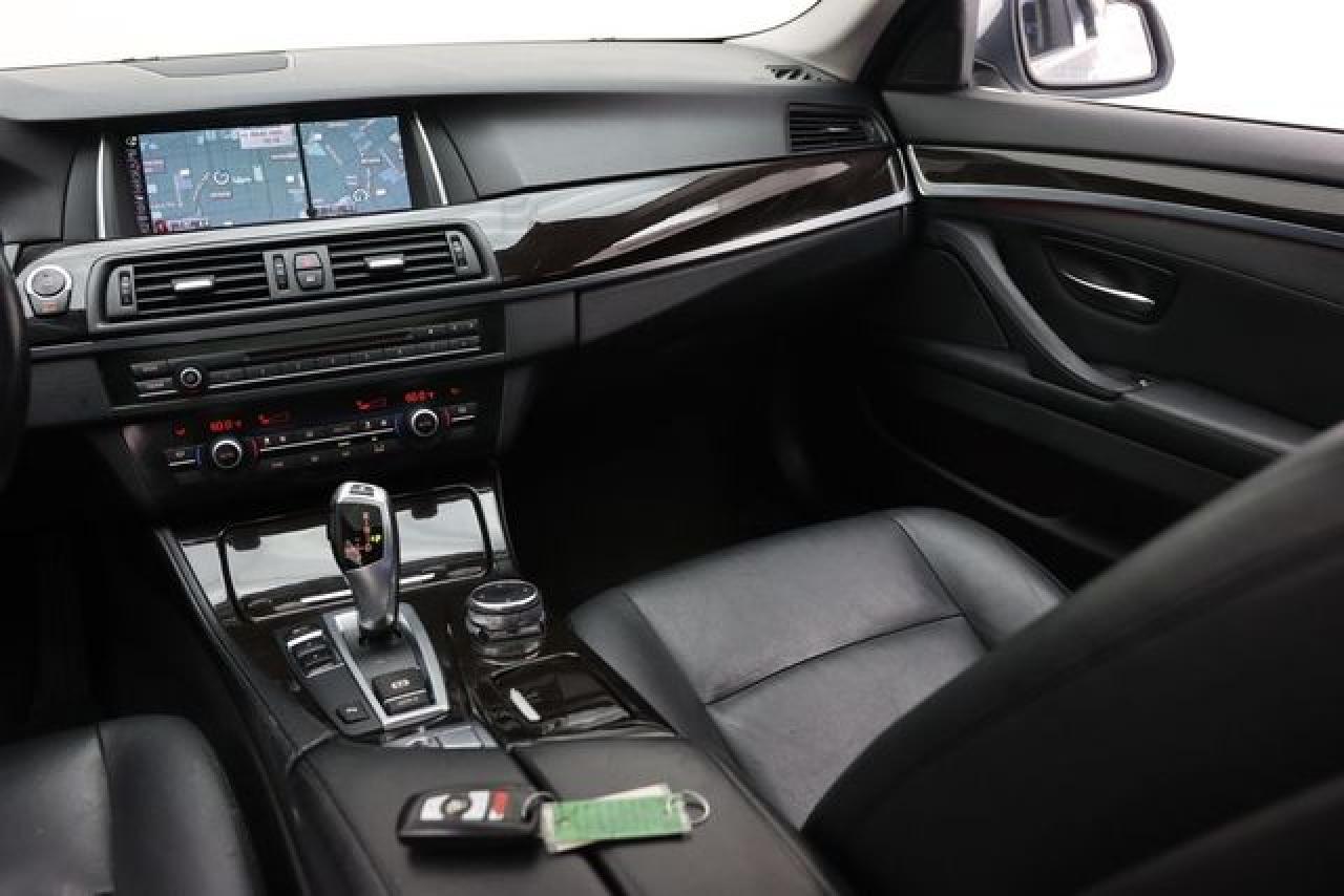 2015 BMW 528 I - zdjęcie 23