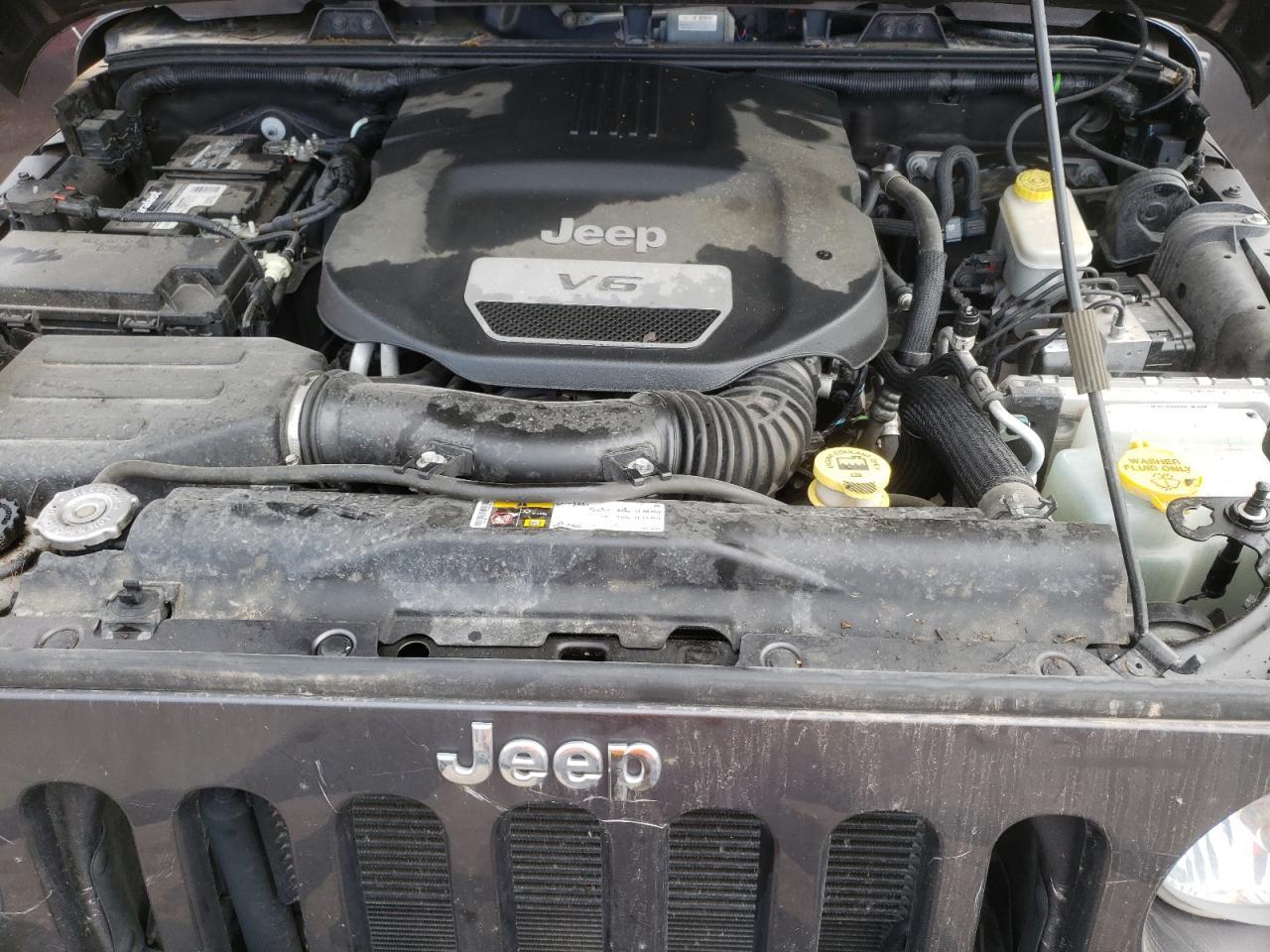 2014 Jeep Wrangler Rubicon - zdjęcie 7