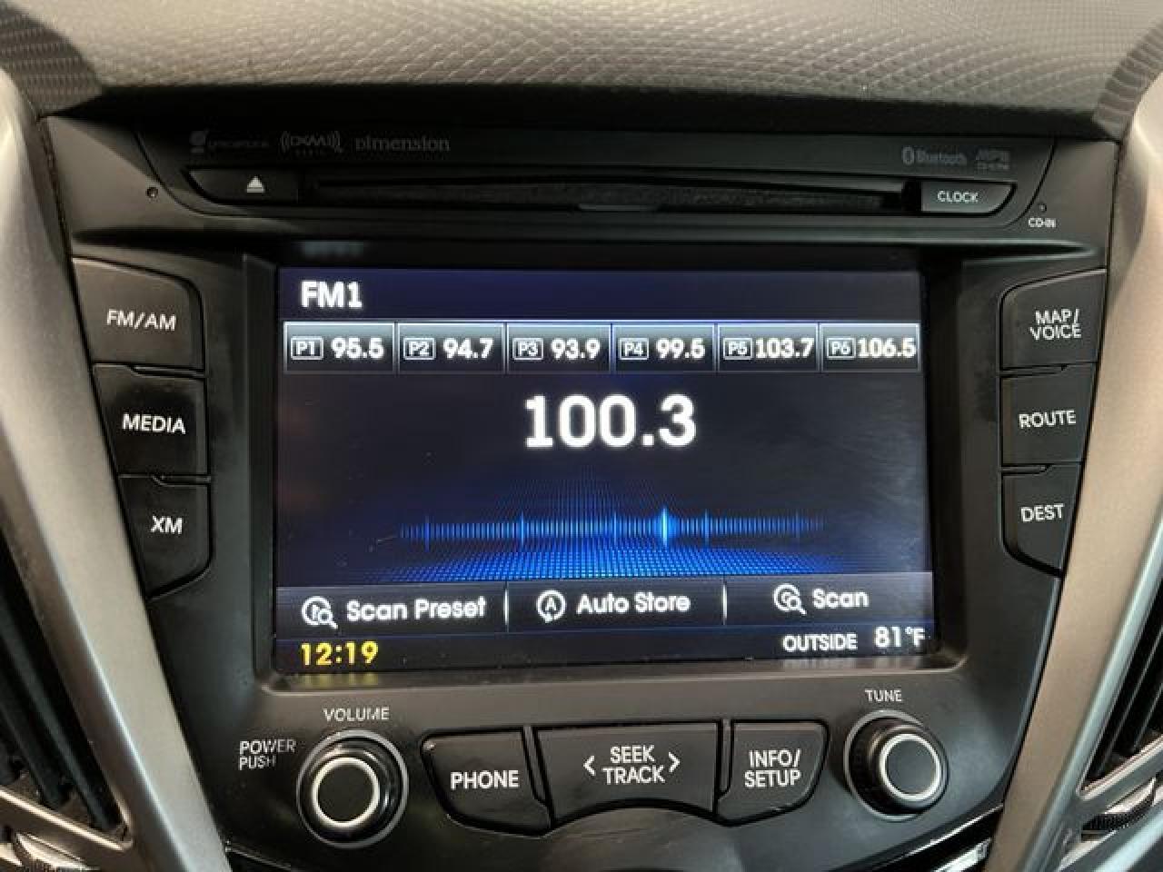 2013 Hyundai Veloster - zdjęcie 26