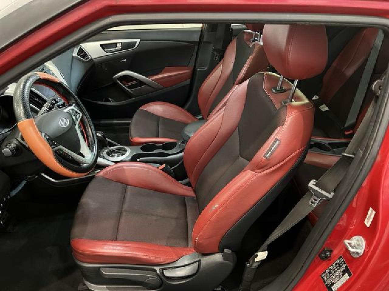 2013 Hyundai Veloster - zdjęcie 12