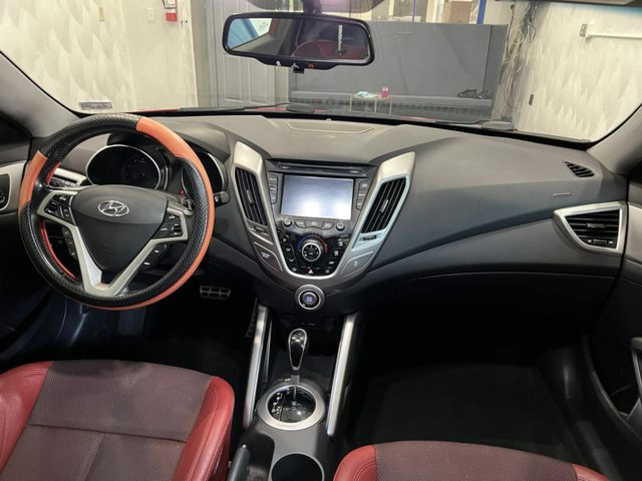 2013 Hyundai Veloster - zdjęcie 17