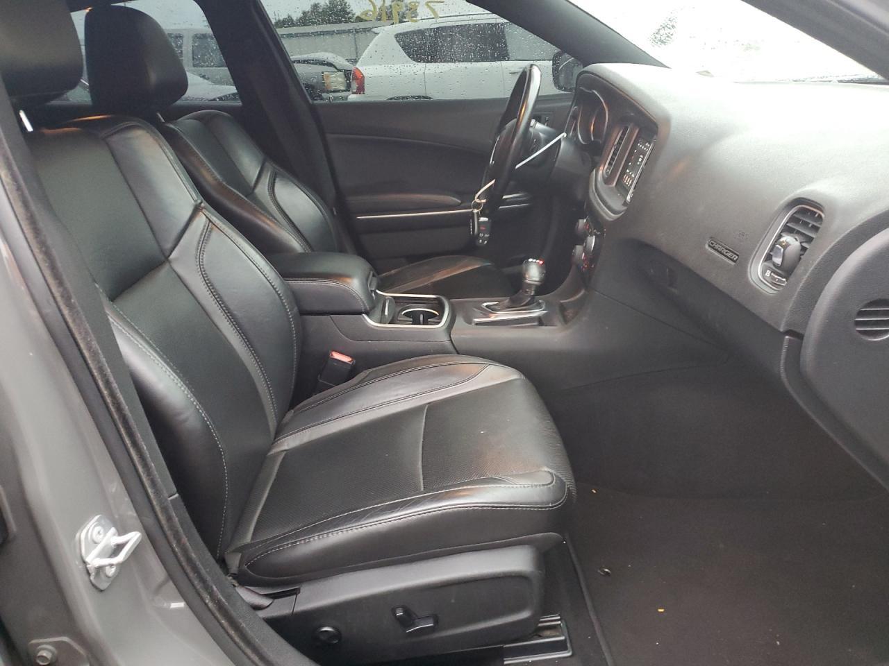 Dodge Charger - zdjęcie 5