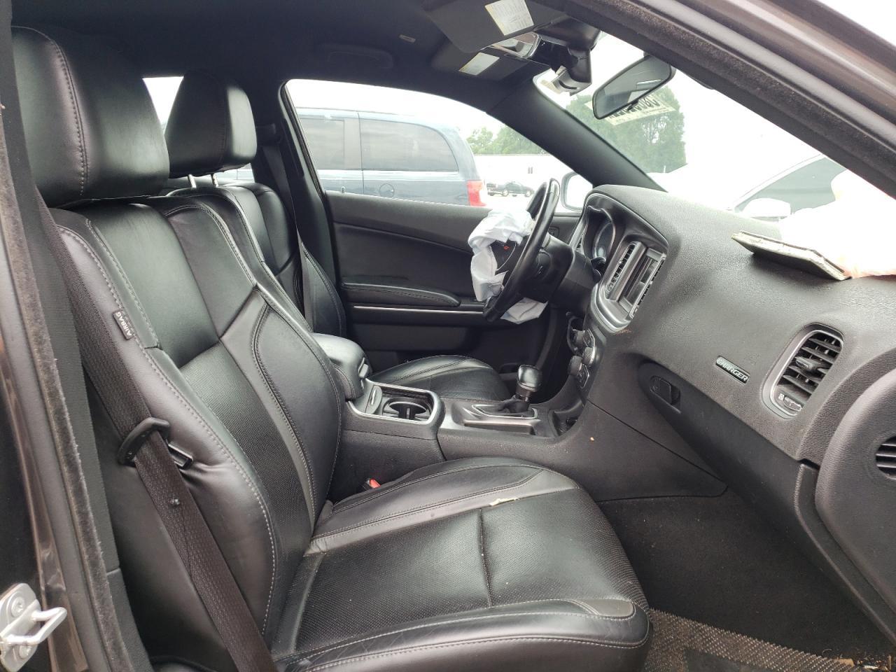 Dodge Charger - zdjęcie 5