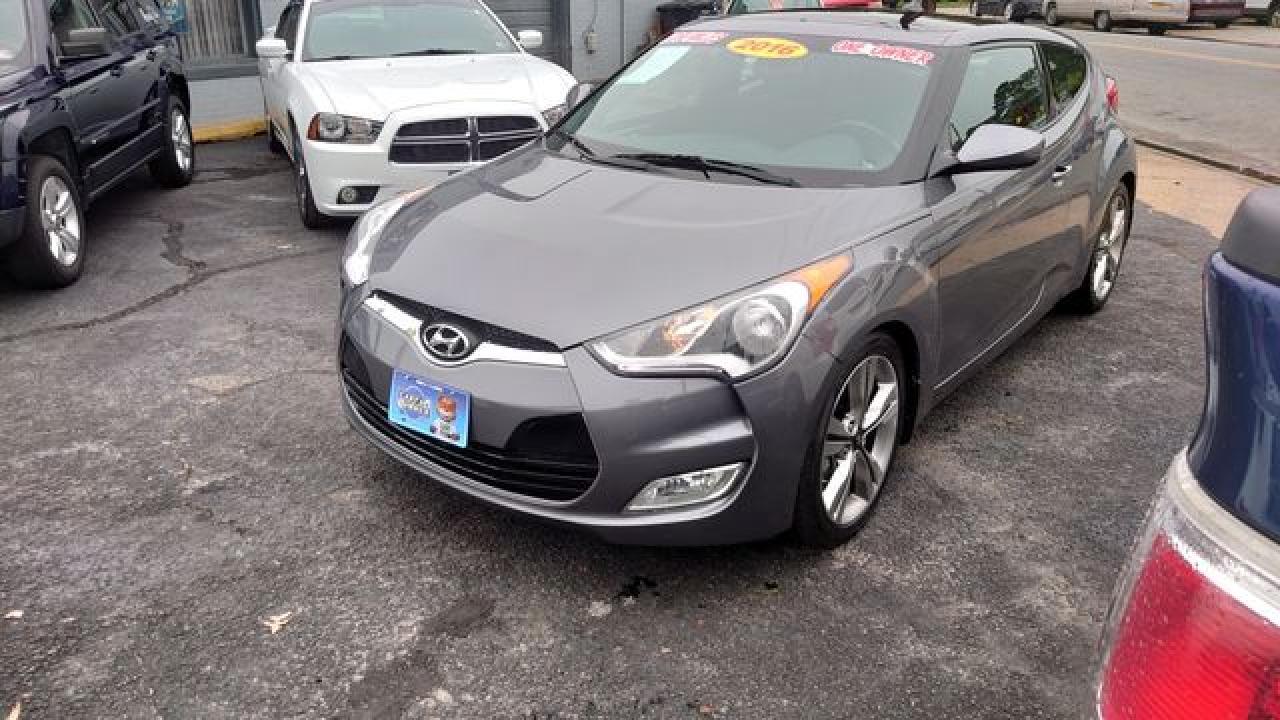 Hyundai Veloster - zdjęcie 5