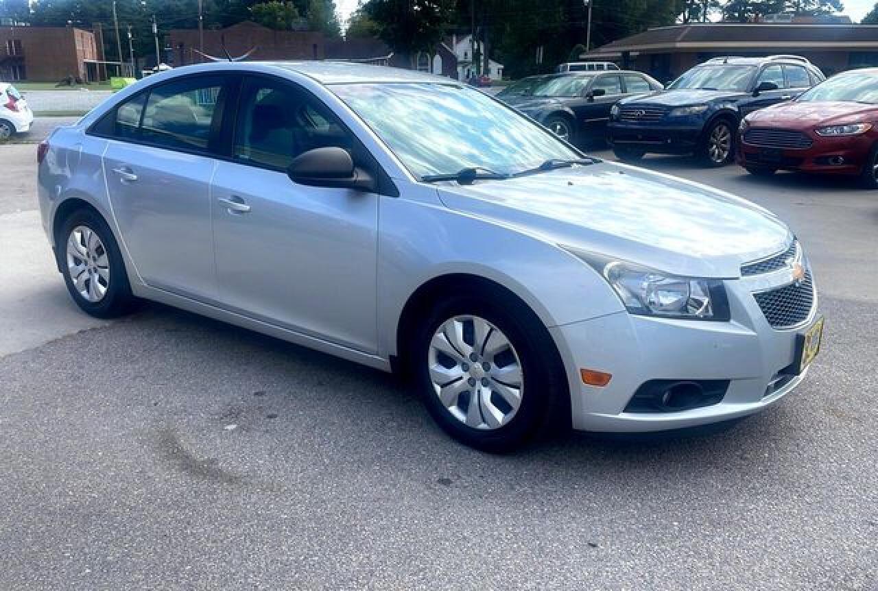 2013 Chevrolet Cruze Ls - zdjęcie 7