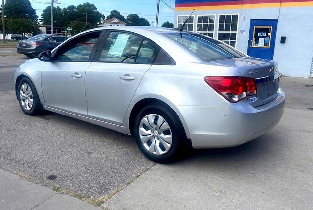 Chevrolet Cruze - zdjęcie 3