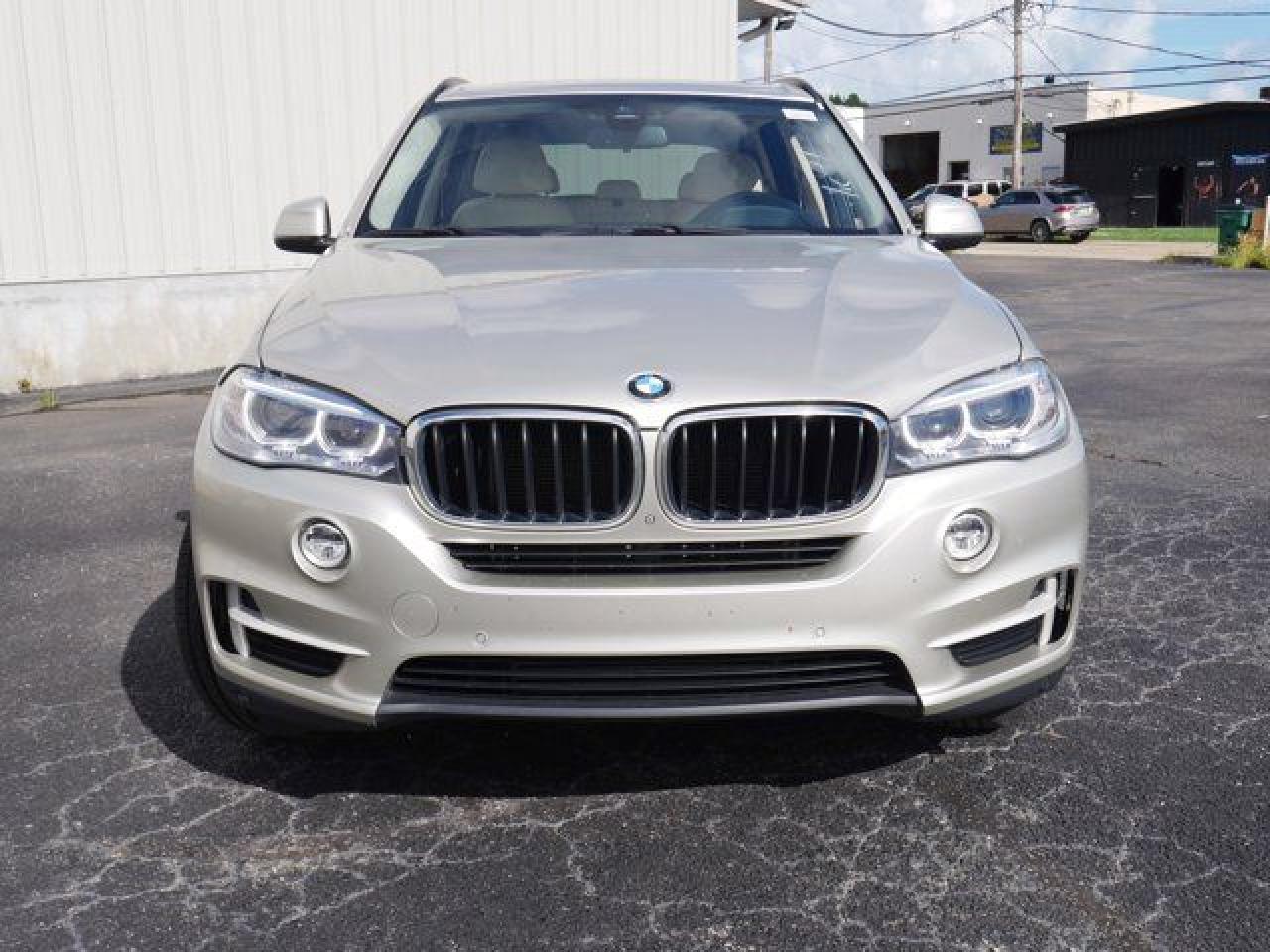 BMW X5 - zdjęcie 2