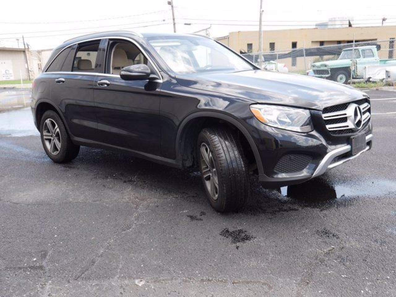 Mercedes-Benz GLC - zdjęcie 3