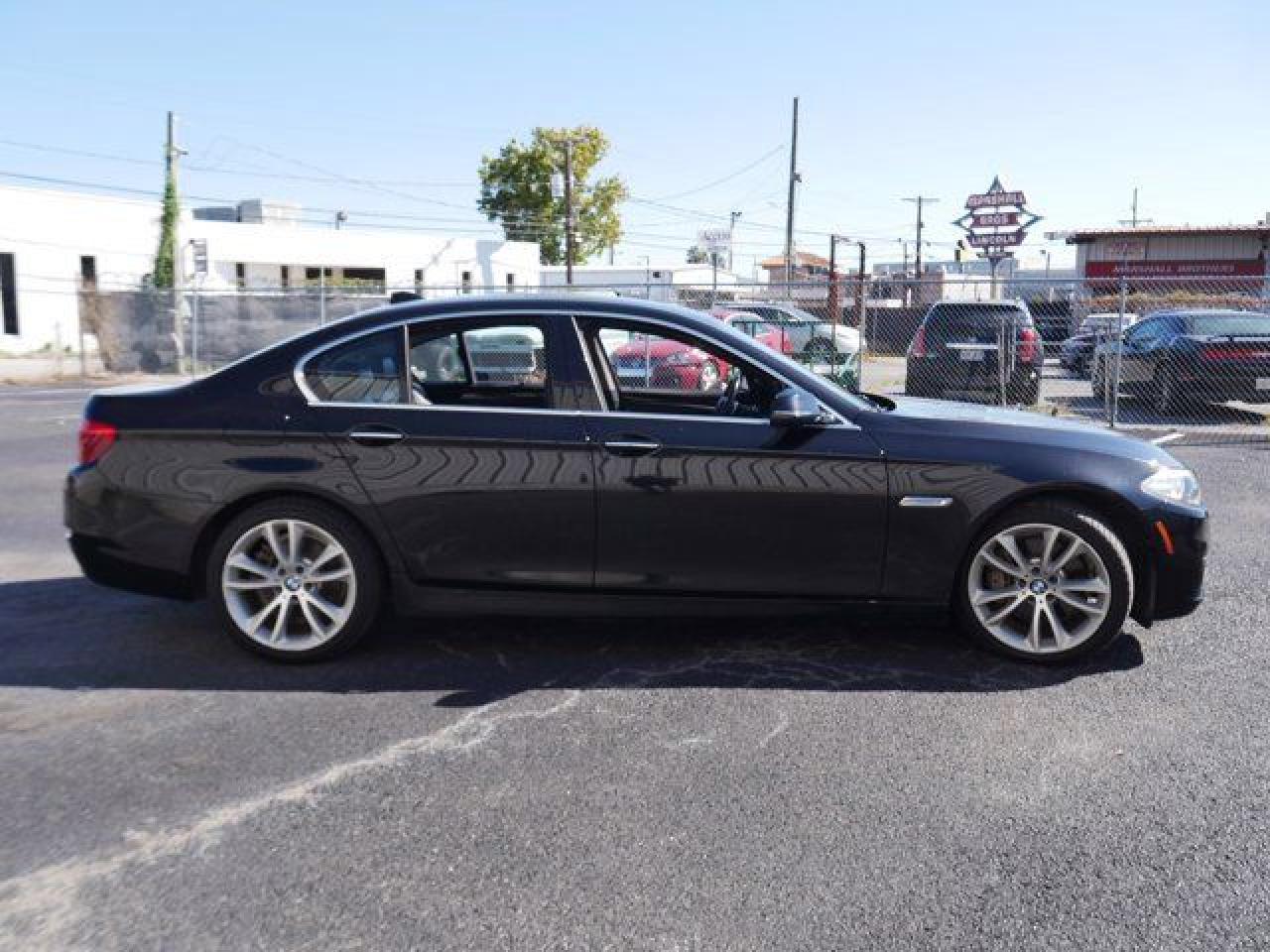 BMW Seria 5 - zdjęcie 4