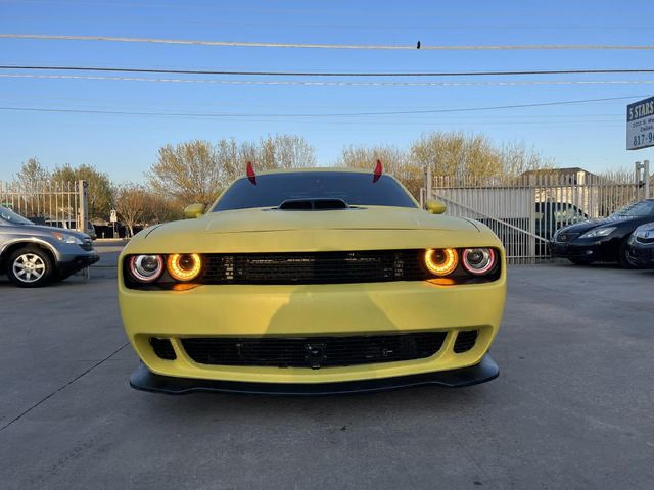 Dodge Challenger - zdjęcie 4