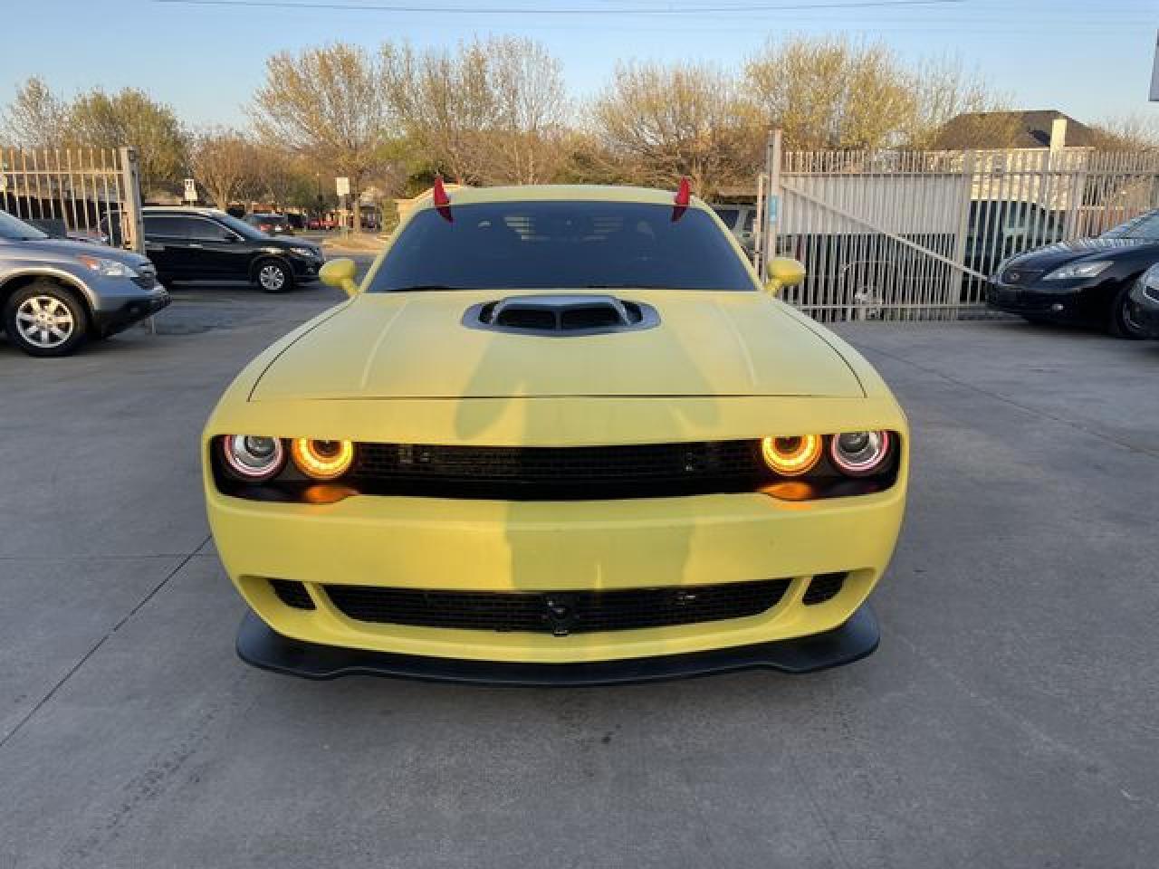 Dodge Challenger - zdjęcie 3