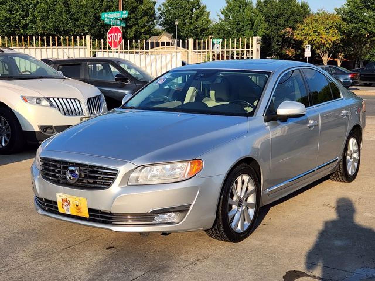 Volvo S80 - zdjęcie 2