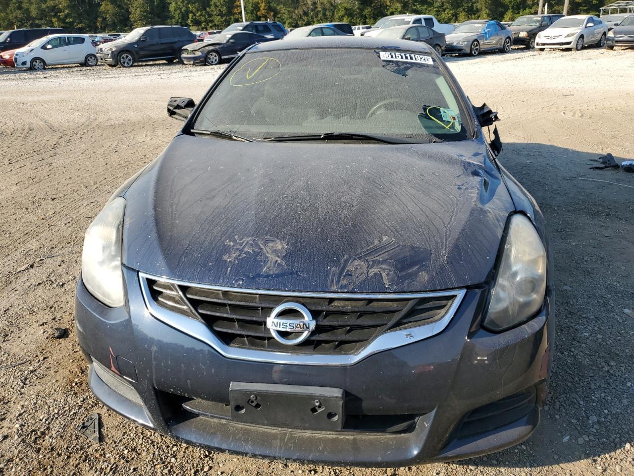 Nissan Altima Coupe - zdjęcie 5