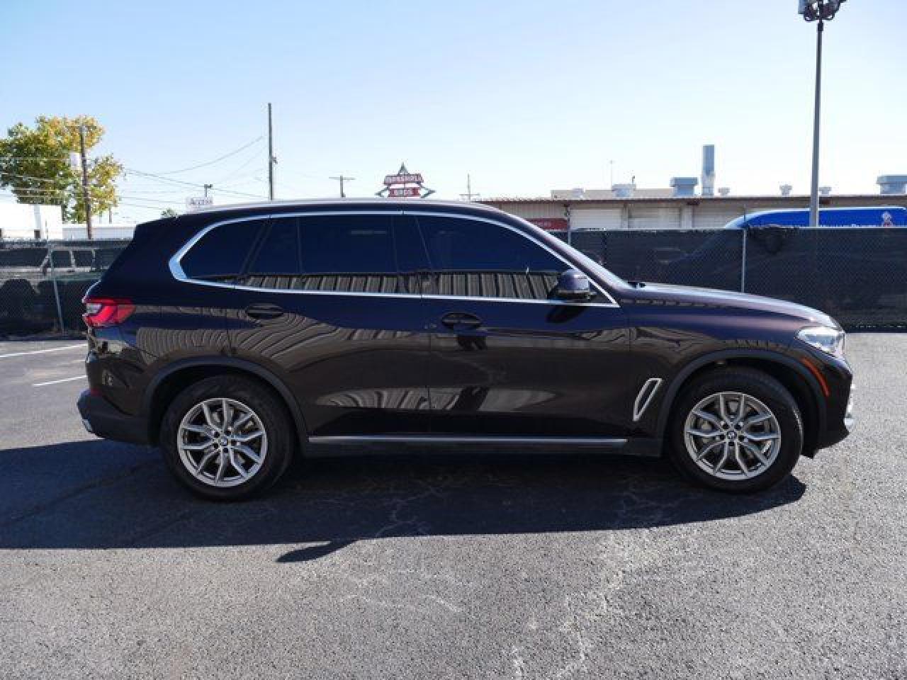 BMW X5 - zdjęcie 4