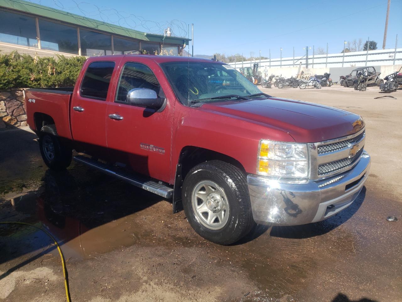 Chevrolet Silverado - zdjęcie 1