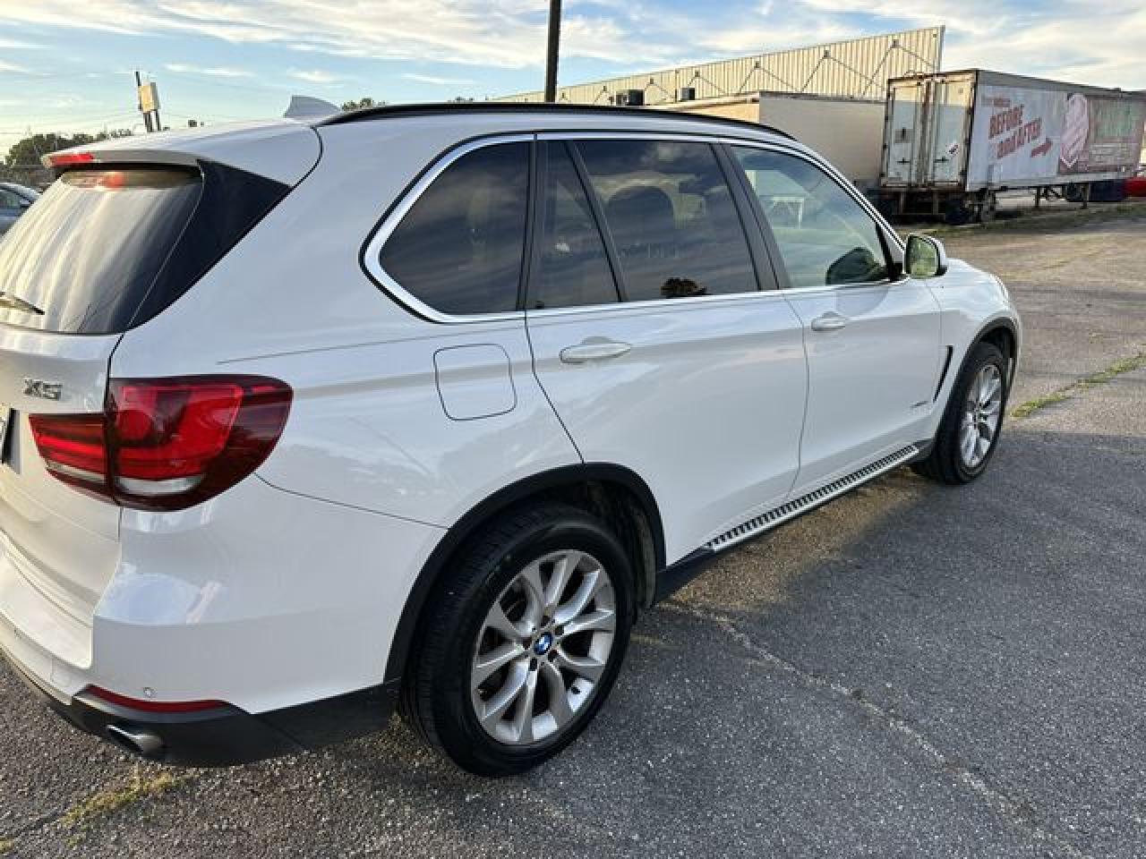 BMW X5 - zdjęcie 5