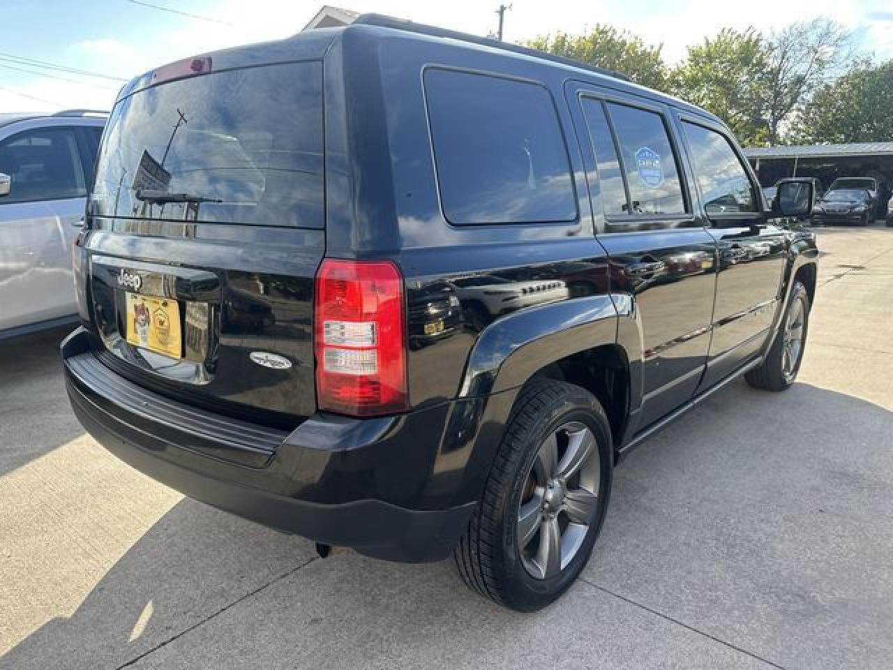 Jeep Patriot - zdjęcie 2