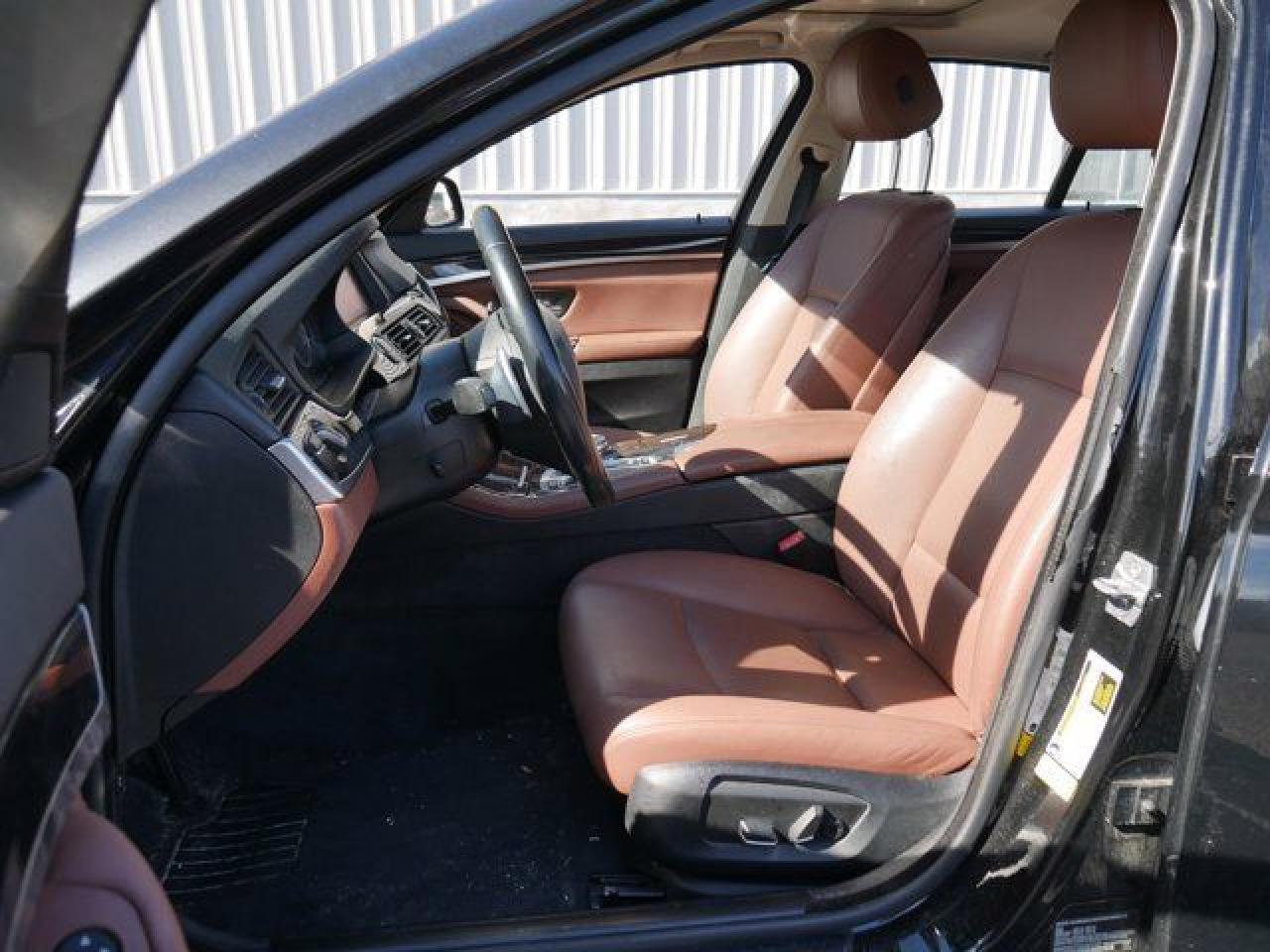 2016 BMW 528 I - zdjęcie 17