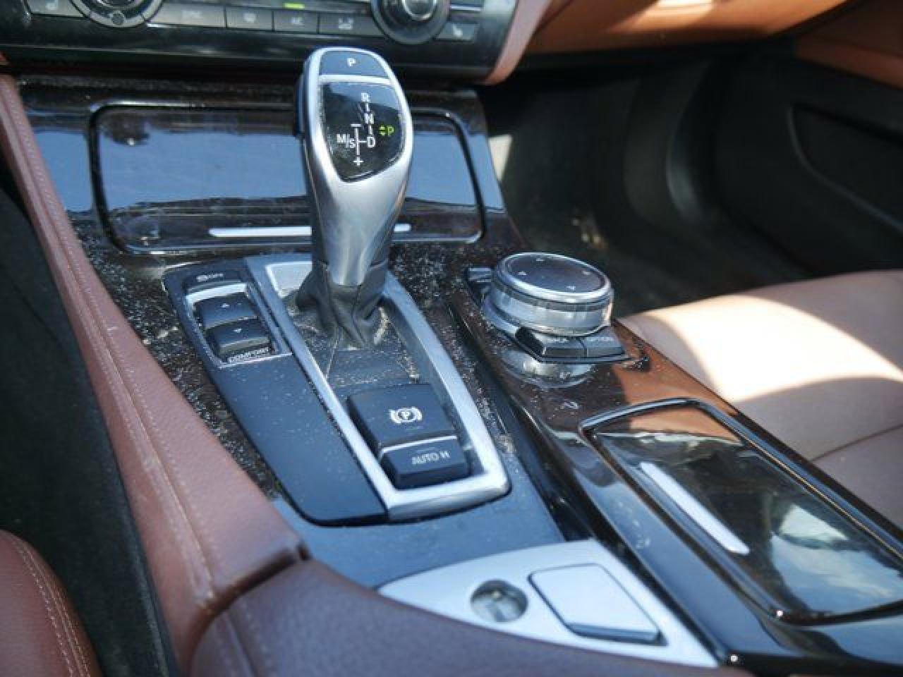 2016 BMW 528 I - zdjęcie 27