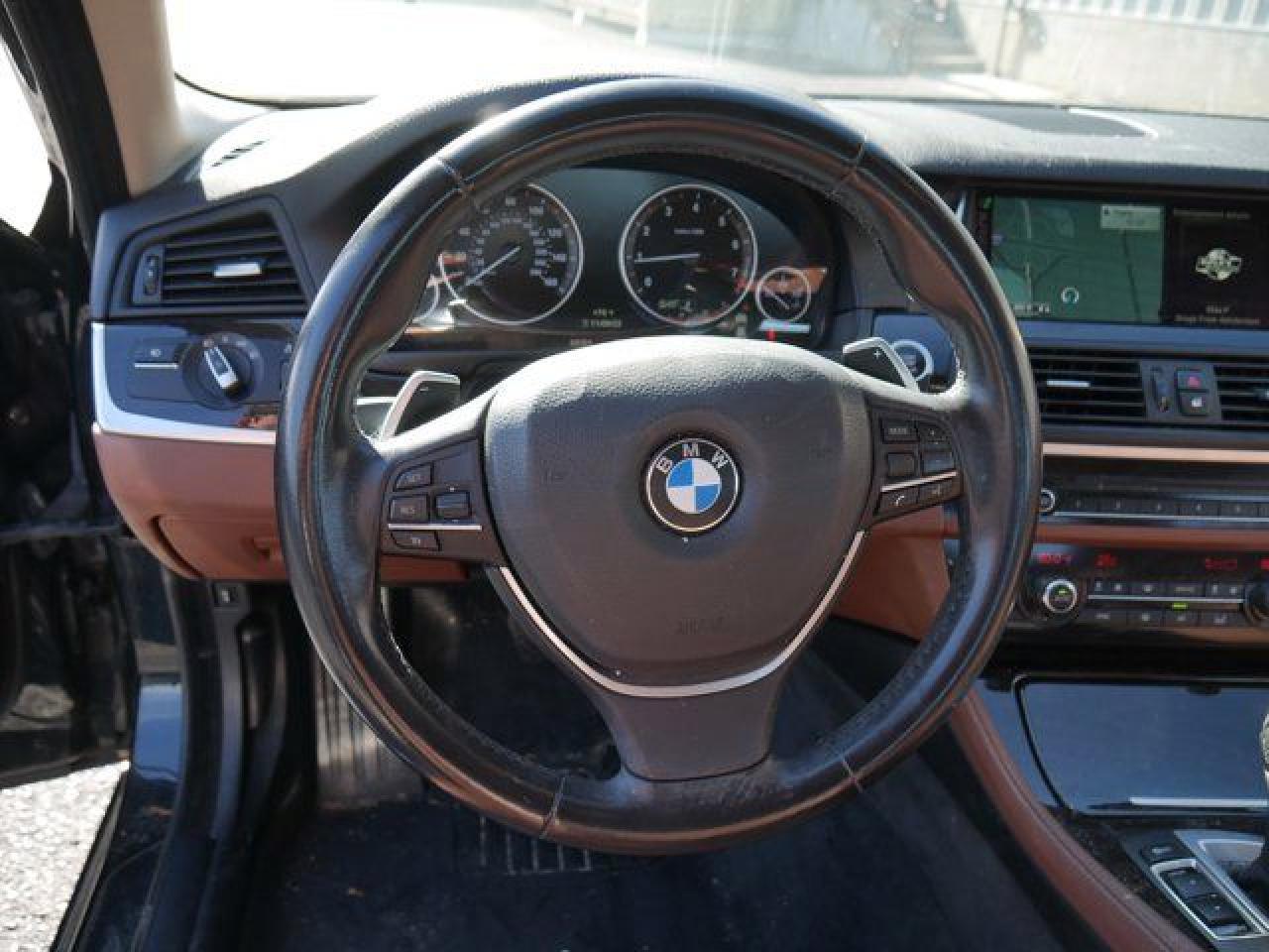 2016 BMW 528 I - zdjęcie 24