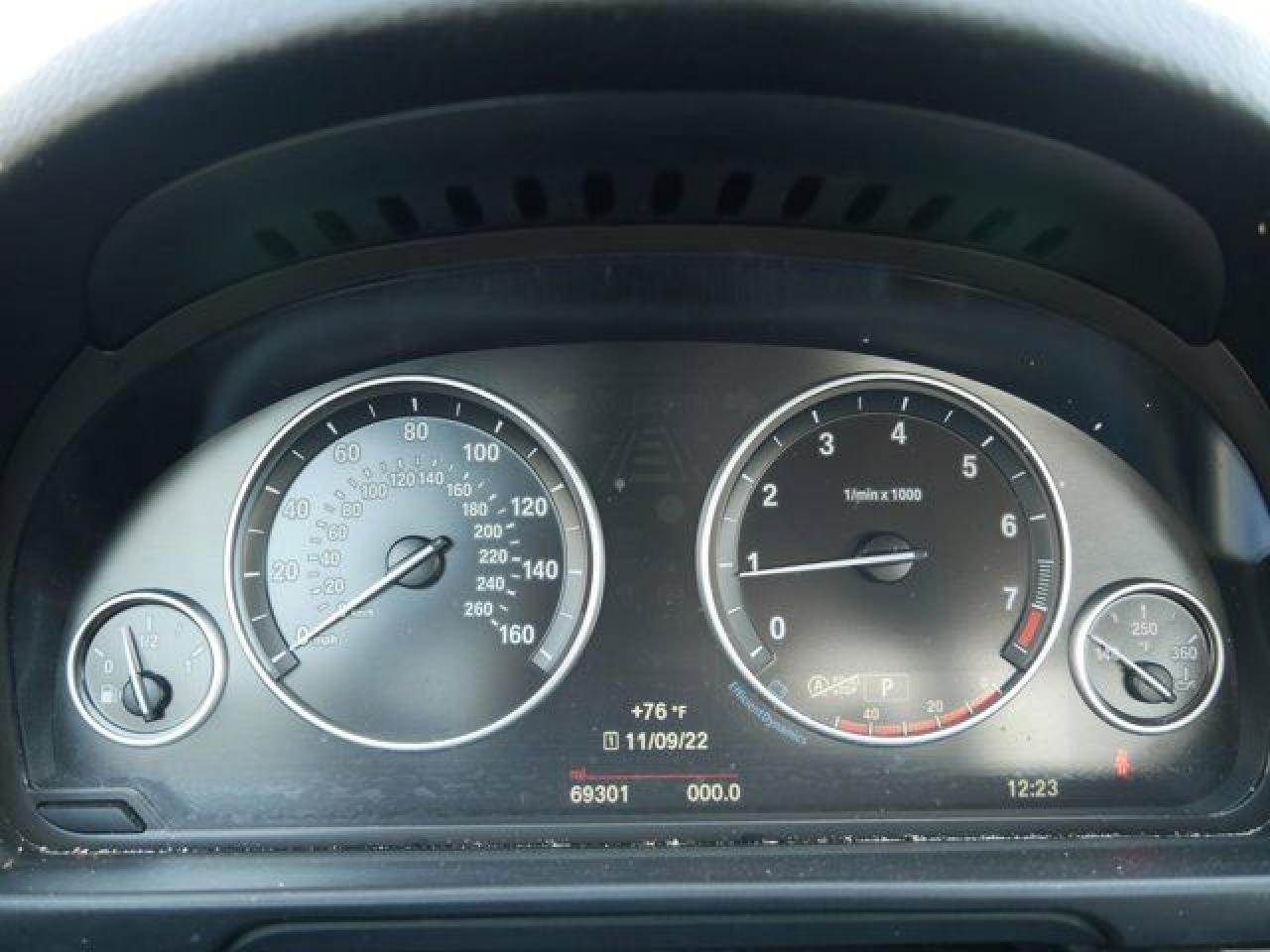 2016 BMW 528 I - zdjęcie 34