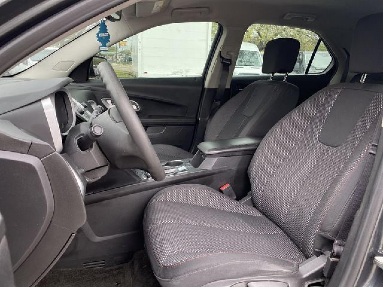 2017 Chevrolet Equinox Ls - zdjęcie 8