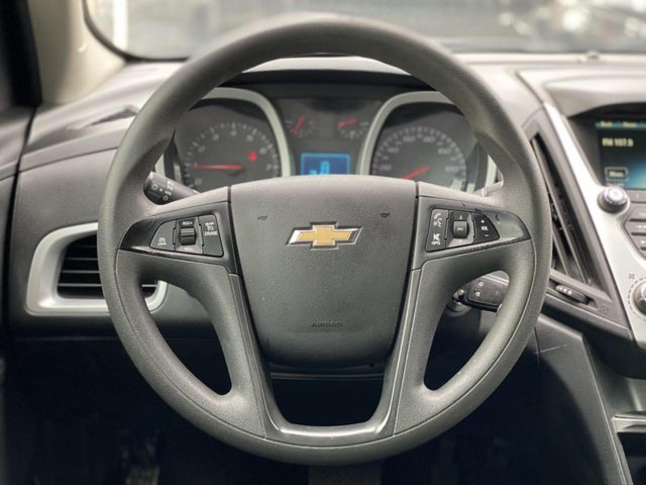 2017 Chevrolet Equinox Ls - zdjęcie 10