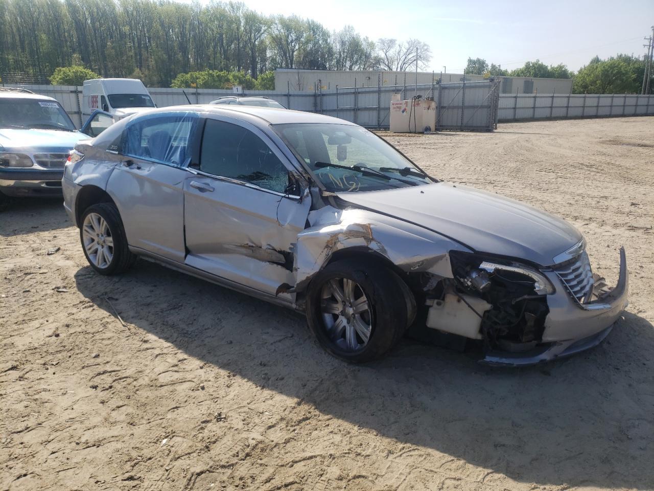 Chrysler 200 - zdjęcie 4