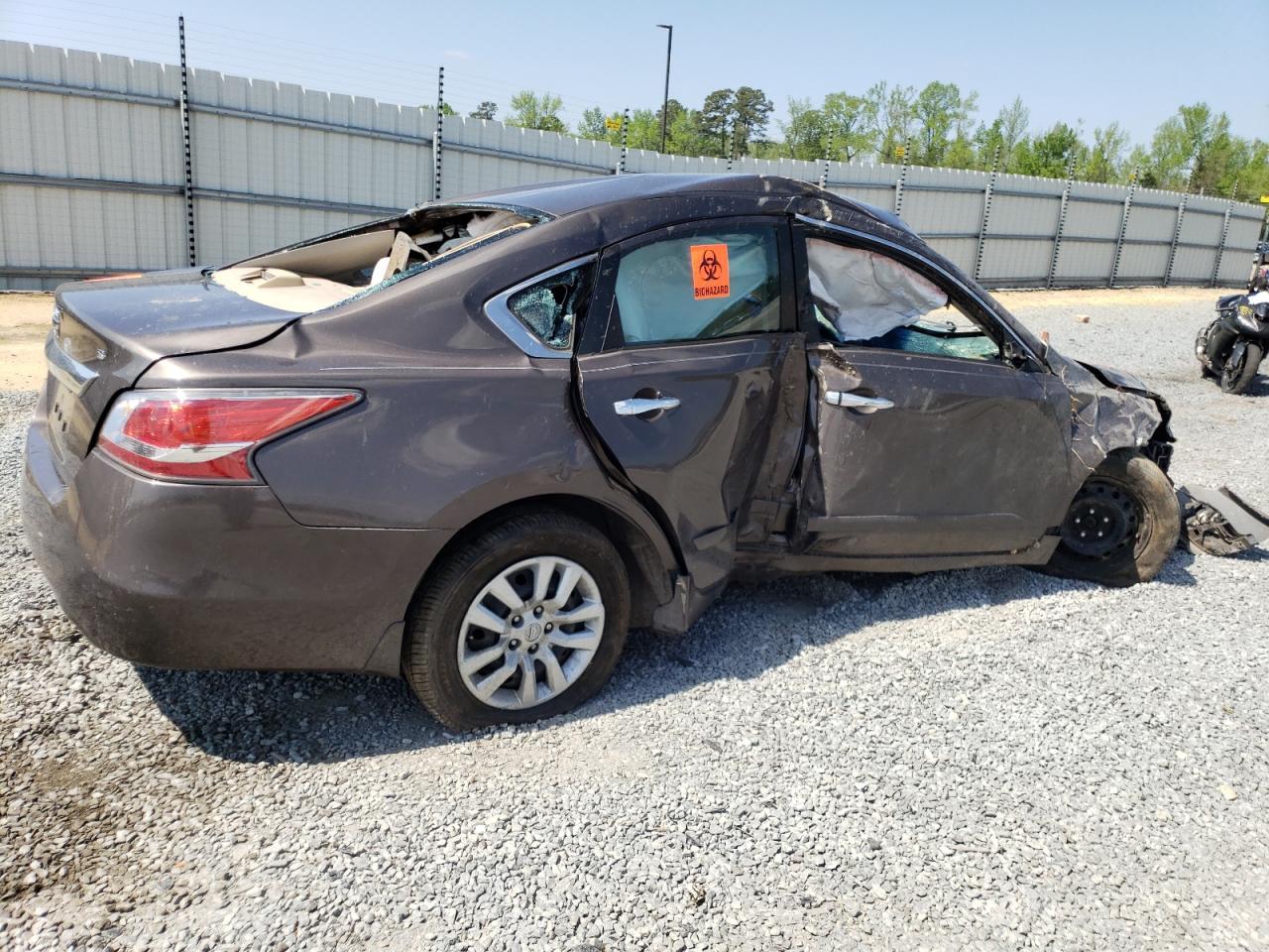 Nissan Altima - zdjęcie 3