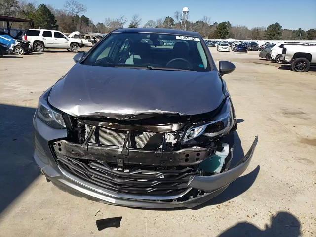 2019 Chevrolet Cruze Lt - zdjęcie 13